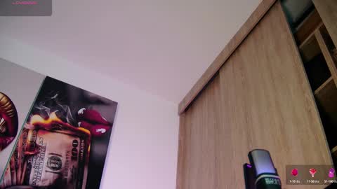 Snapshot of aidaadams chatting on September 12, 11:10 am Aida  online show from September 12, 11:10 am