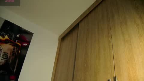 Snapshot of aidaadams chatting on September 21, 9:33 am Aida  online show from September 21, 9:33 am