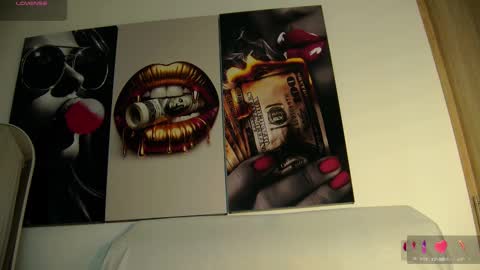 Snapshot of aidaadams chatting on September 23, 9:23 am Aida  online show from September 23, 9:23 am