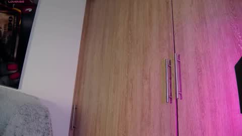 Snapshot of aidaadams chatting on October 3, 10:56 am Aida  online show from October 3, 10:56 am