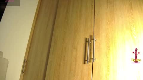 Snapshot of aidaadams chatting on October 8, 10:57 am Aida  online show from October 8, 10:57 am