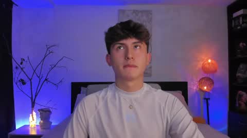 Snapshot of aidan_hale chatting on February 26, 4:03 am A H online show from February 26, 4:03 am