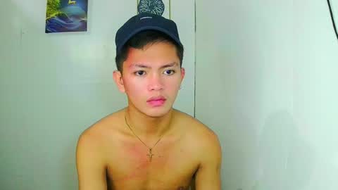Snapshot of aiden_acexxx chatting on June 23, 5:44 pm aiden_acexxx online show from June 23, 5:44 pm