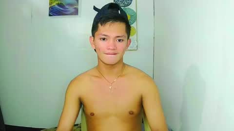 Snapshot of aiden_acexxx chatting on June 25, 2:54 pm aiden_acexxx online show from June 25, 2:54 pm