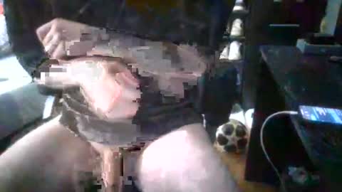 aiden_ball07 online show from July 1, 12:51 pm