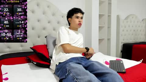 Aiden  online show from February 7, 11:56 am