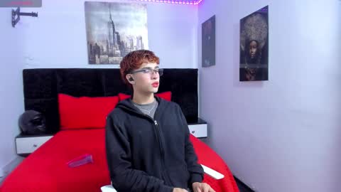 Aiden  online show from September 18, 12:18 pm