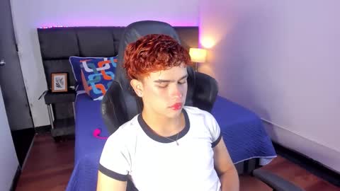 Aiden  online show from December 5, 12:58 pm