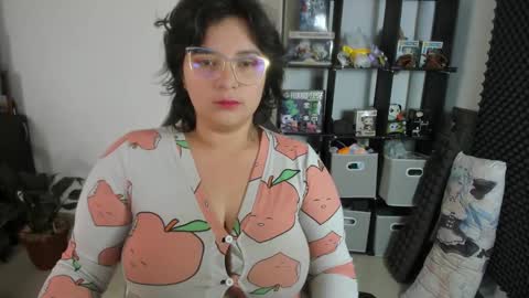 Catalina online show from March 11, 12:17 pm