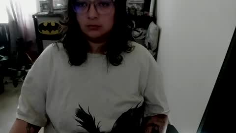 Catalina online show from April 23, 8:33 pm