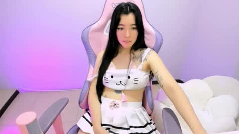 Ailee Hyuga online show from February 18, 2:13 pm