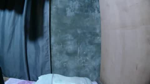 Snapshot of ailenefuckdaddy69 chatting on October 11, 9:13 pm ailenefuckdaddy69 online show from October 11, 9:13 pm