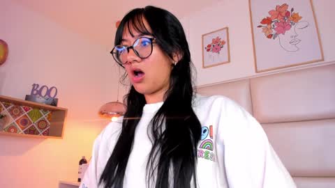 Aily Yozuko online show from January 17, 9:39 am