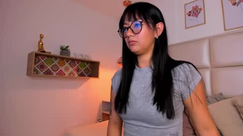 Aily Yozuko online show from February 17, 3:04 am