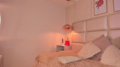 Aily Yozuko online show from September 10, 2:44 am