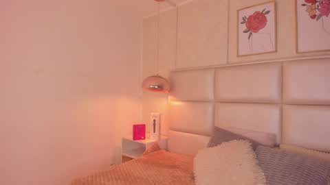 Aily Yozuko online show from April 12, 2:38 am