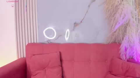 Ailyn online show from September 11, 5:51 am