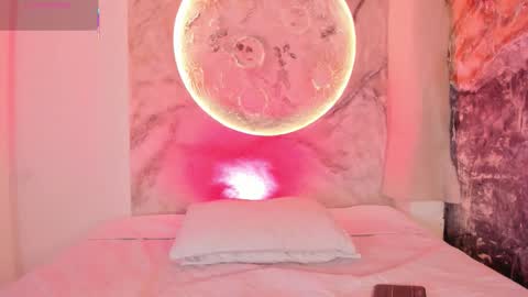 Ailyn online show from October 13, 6:13 am