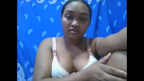 aimealdy online show from December 21, 7:10 pm