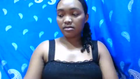 Snapshot of aimealdy chatting on May 13, 7:39 am aimealdy online show from May 13, 7:39 am