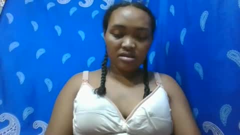 Snapshot of aimealdy chatting on May 20, 12:22 pm aimealdy online show from May 20, 12:22 pm
