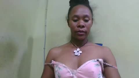 aimee982179 online show from April 24, 4:37 am