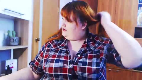 Snapshot of aimeerosebud chatting on December 30, 4:42 am AimeeRosebud online show from December 30, 4:42 am