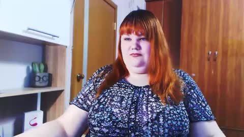 Snapshot of aimeerosebud chatting on January 17, 1:04 am AimeeRosebud online show from January 17, 1:04 am