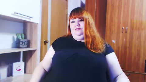 Snapshot of aimeerosebud chatting on February 1, 4:22 pm AimeeRosebud online show from February 1, 4:22 pm