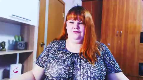 Snapshot of aimeerosebud chatting on February 12, 3:16 pm AimeeRosebud online show from February 12, 3:16 pm