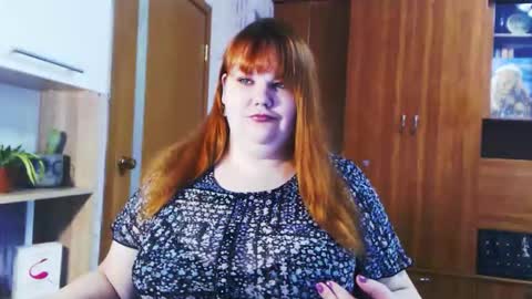 Snapshot of aimeerosebud chatting on October 2, 2:07 am AimeeRosebud online show from October 2, 2:07 am