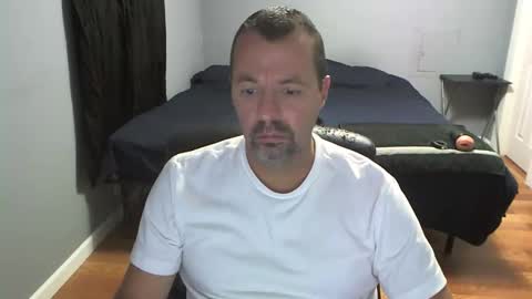 Snapshot of airbornelunsford39 chatting on October 23, 10:19 pm Daddy online show from October 23, 10:19 pm