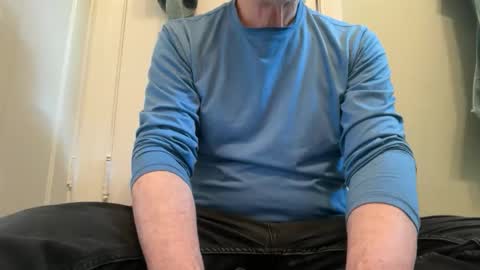 Snapshot of airier chatting on June 1, 12:51 pm airier online show from June 1, 12:51 pm