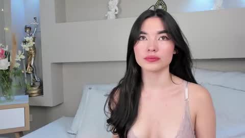 airi  online show from March 10, 6:01 pm