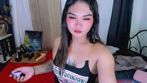 airy_lust online show from April 8, 10:15 am