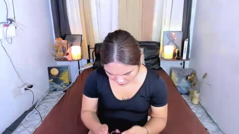 Snapshot of airy_lust chatting on May 26, 7:15 am airy_lust online show from May 26, 7:15 am