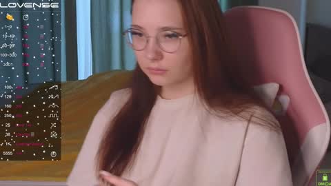 Snapshot of airyhill chatting on January 18, 9:34 am airyhill online show from January 18, 9:34 am