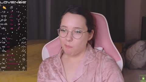 Snapshot of airyhill chatting on January 24, 5:21 pm airyhill online show from January 24, 5:21 pm