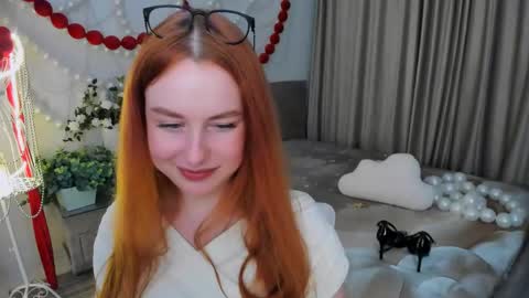 Louise online show from April 21, 2:51 am