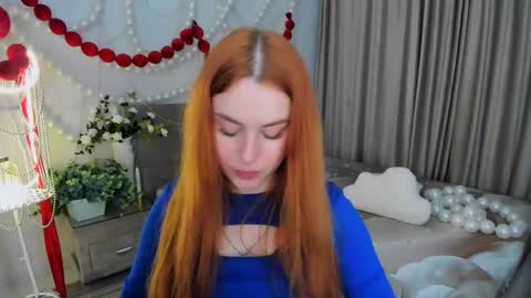 Louise online show from April 21, 7:28 pm