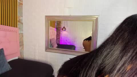 aisha__cambell online show from February 21, 2:29 pm