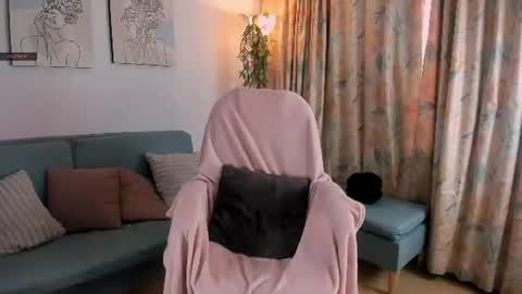 Snapshot of aisha_bx chatting on July 10, 2:08 pm Aisha online show from July 10, 2:08 pm