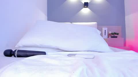 Aisha online show from January 11, 11:02 pm