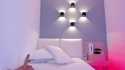 Aisha online show from January 28, 11:28 pm