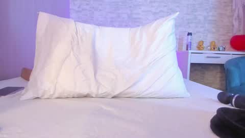 Aisha online show from February 27, 2:53 am