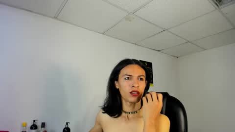 Snapshot of aisha_hotts777 chatting on November 29, 5:21 am Aisha online show from November 29, 5:21 am