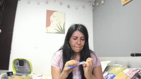 Snapshot of aisha_latina chatting on December 6, 12:12 am Katie online show from December 6, 12:12 am