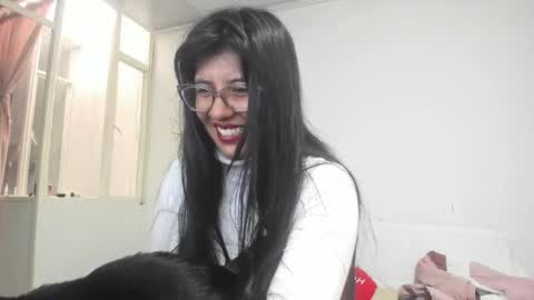 Katie   online show from February 23, 4:15 pm