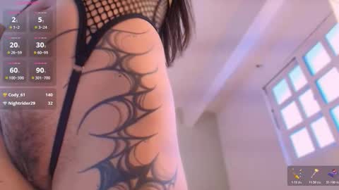 aisha online show from February 5, 9:52 pm