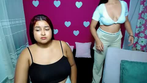 Snapshot of aisha_stacey0410 chatting on May 2, 3:33 am aisha_stacey0410 online show from May 2, 3:33 am
